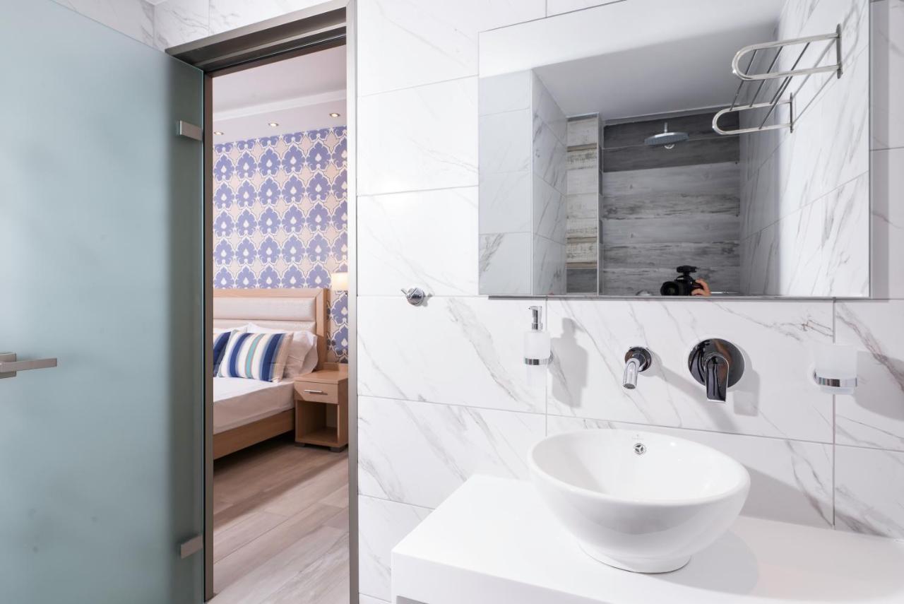 Star Bay Luxury Aparthotel Limenaria  Exterior photo